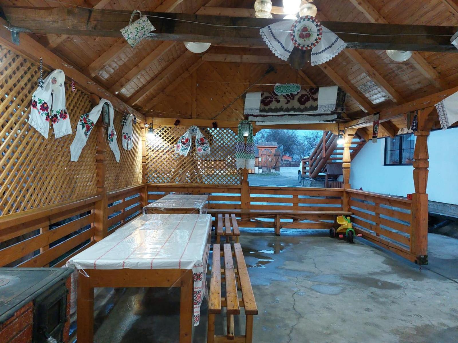 Pensiune Agroturistica "Casa Teodora" Budeşti Extérieur photo